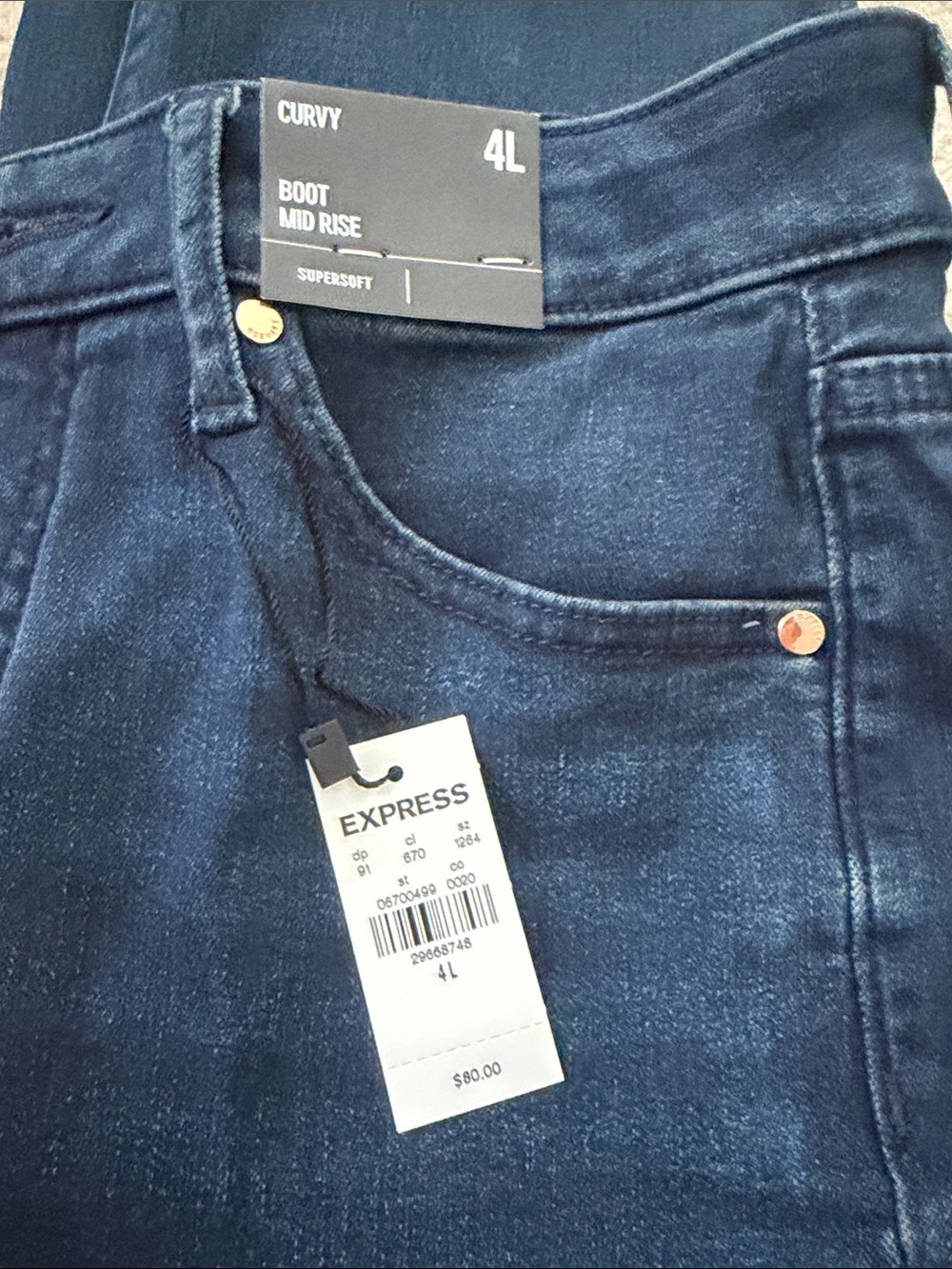 Express Curvy Bootcut Jeans in Deep Navy Blue - Picture 2 of 4
